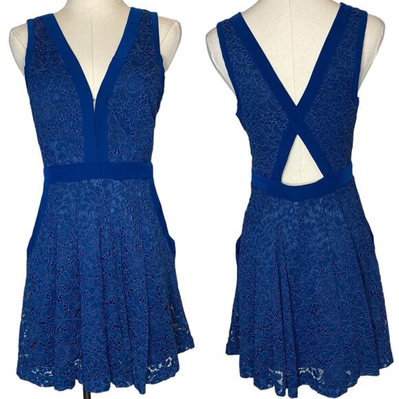 Free People Lovely in Lace Fit and Flare Dress with Cut Out Blue size XS - Picture 1 of 4